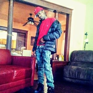 Meet your Posher, Cameron